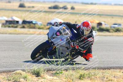 media/Oct-15-2023-TrackXperience (Sun) [[85198ff50b]]/Group 2/session 4 turn 3/